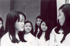 Cô Vương Thúy Nga 
